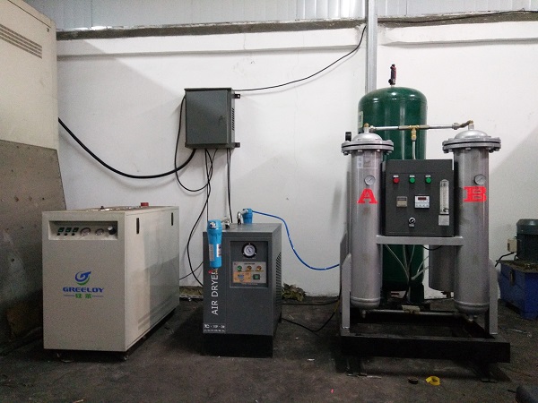 西安(an)某科(ke)技大(da)學實(shi)驗室(shi)用制(zhi)氮機(ji)